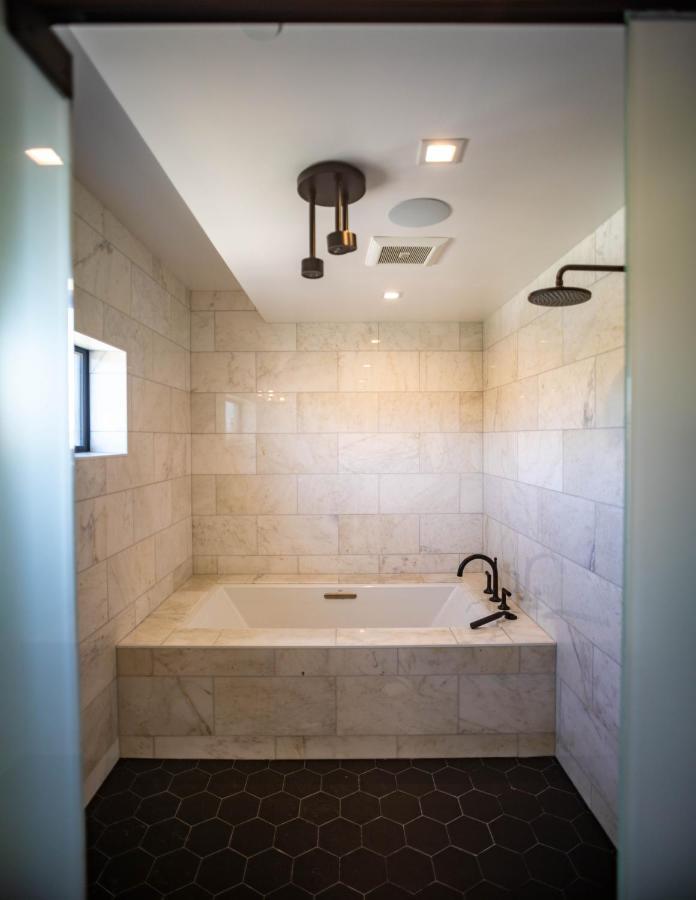 Haven Coliving Hostel Los Angeles Exterior photo